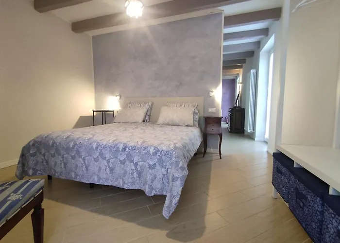 Couette-café La Pergola Becedasco